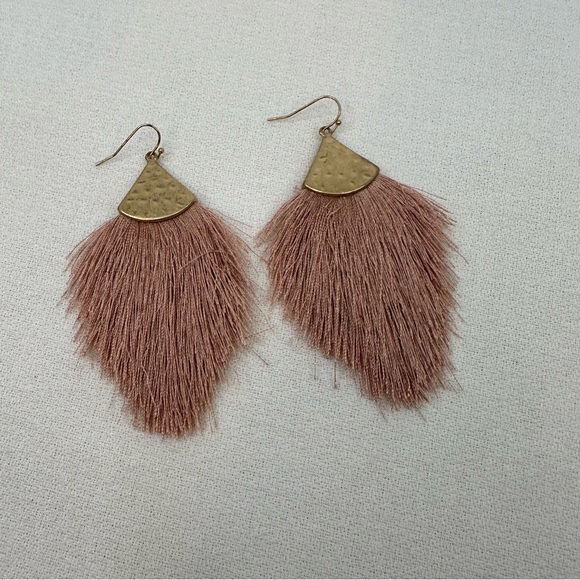 Dangle Earrings Fringe Animal Print Pink - Picture 6 of 7